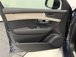 Volvo XC90 Core B6 AWD 7-Seater 2026