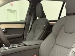 Volvo XC90 Core B6 AWD 7-Seater 2026