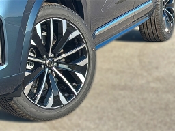 Volvo XC90 Core B6 AWD 7-Seater 2026