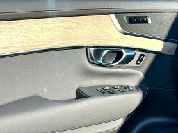 Volvo XC90 Core B6 AWD 7-Seater 2026