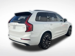 Volvo XC90 Ultra Dark Theme B6 AWD 7-Seater 2026
