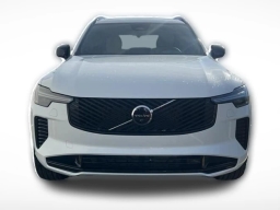 Volvo XC90 Ultra Dark Theme B6 AWD 7-Seater 2026