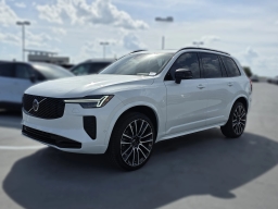 Volvo XC90 Ultra Dark Theme B6 AWD 7-Seater 2026