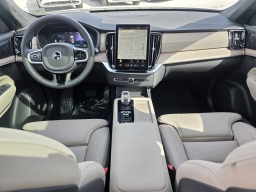 Volvo XC90 Ultra Dark Theme B6 AWD 7-Seater 2026