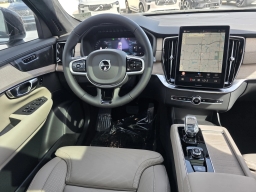 Volvo XC90 Ultra Dark Theme B6 AWD 7-Seater 2026