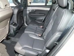 Volvo XC90 Ultra Dark Theme B6 AWD 7-Seater 2026