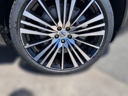 Volvo XC90 Ultra Dark Theme B6 AWD 7-Seater 2026