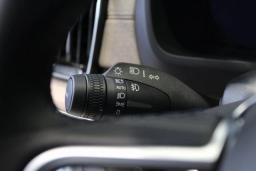 Volvo XC90 Ultra Dark Theme B6 AWD 7-Seater 2026
