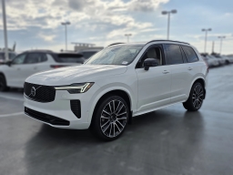 Volvo XC90 Ultra Dark Theme B6 AWD 7-Seater 2026