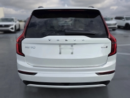 Volvo XC90 Ultra Dark Theme B6 AWD 7-Seater 2026