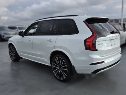 Volvo XC90 Ultra Dark Theme B6 AWD 7-Seater 2026