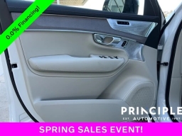 Volvo XC90 Ultra Dark Theme B6 AWD 7-Seater 2026