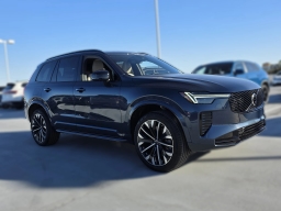 Volvo XC90 Ultra Dark Theme B6 AWD 7-Seater 2026