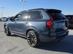 Volvo XC90 Ultra Dark Theme B6 AWD 7-Seater 2026