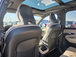 Volvo XC90 Ultra Dark Theme B6 AWD 7-Seater 2026