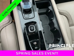 Volvo XC90 Ultra Dark Theme B6 AWD 7-Seater 2026