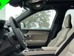 Volvo XC90 Ultra Dark Theme B6 AWD 7-Seater 2026