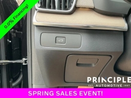 Volvo XC90 Ultra Dark Theme B6 AWD 7-Seater 2026