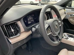 Volvo XC90 Ultra Dark Theme B6 AWD 7-Seater 2026