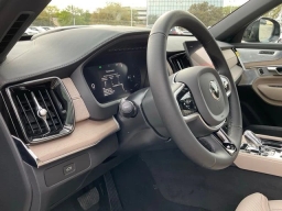 Volvo XC90 Ultra Dark Theme B6 AWD 7-Seater 2026