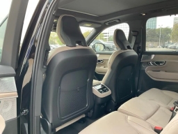 Volvo XC90 Ultra Dark Theme B6 AWD 7-Seater 2026