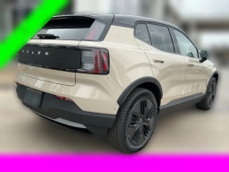 Volvo EX30 Cross Country Ultra Twin Motor AWD 2026