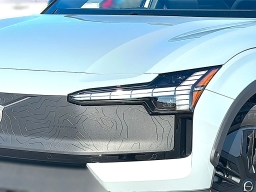 Volvo EX30 Cross Country Ultra Twin Motor AWD 2026