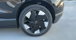 Volvo EX30 Plus Twin Motor AWD 2026