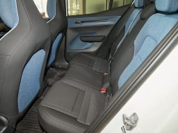 Volvo EX30 Plus Twin Motor AWD 2026