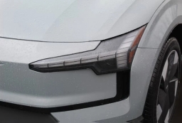 Volvo EX30 Plus Twin Motor AWD 2026