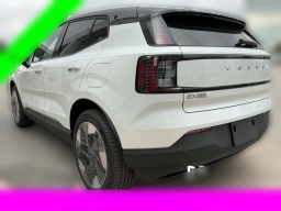 Volvo EX30 Plus Twin Motor AWD 2026