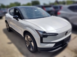 Volvo EX30 Plus Twin Motor AWD 2025