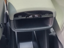 Volvo EX30 Plus Twin Motor AWD 2025