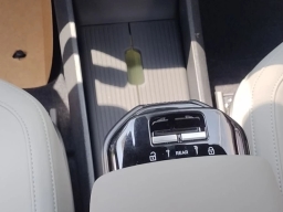 Volvo EX30 Plus Twin Motor AWD 2025