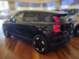 Volvo EX30 Plus Twin Motor AWD 2025