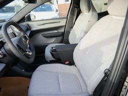 Volvo EX30 Ultra Twin Motor AWD 2025