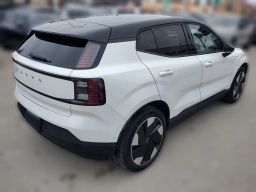 Volvo EX30 Ultra Twin Motor AWD 2025