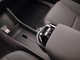 Volvo EX30 Ultra Twin Motor AWD 2025