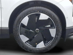 Volvo EX30 Ultra Twin Motor AWD 2026