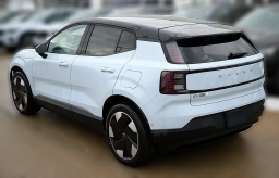 Volvo EX30 Ultra Twin Motor AWD 2026