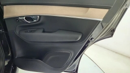 Volvo XC90 Plug-In Hybrid Plus T8 AWD 6-Seater 2026