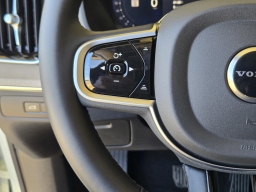 Volvo XC90 Plug-In Hybrid Plus T8 AWD 6-Seater 2026