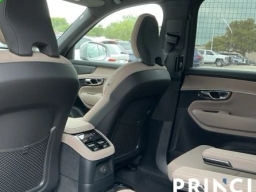 Volvo XC90 Plug-In Hybrid Plus T8 AWD 6-Seater 2026