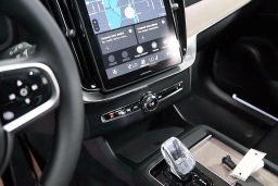 Volvo XC90 Plug-In Hybrid Plus T8 AWD 6-Seater 2026