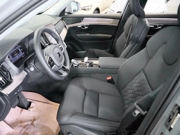 Volvo XC90 Plug-In Hybrid Plus T8 AWD 6-Seater 2026