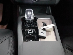 Volvo XC90 Plug-In Hybrid Plus T8 AWD 6-Seater 2026