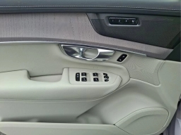 Volvo XC90 Plug-In Hybrid Ultra Dark Theme T8 AWD 6-Seater 2026