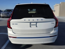 Volvo XC90 Plug-In Hybrid Plus T8 AWD 7-Seater 2026