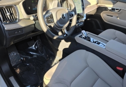 Volvo XC90 Plug-In Hybrid Plus T8 AWD 7-Seater 2026