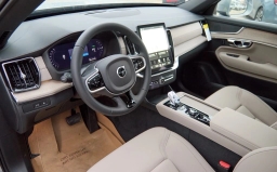 Volvo XC90 Plug-In Hybrid Plus T8 AWD 7-Seater 2026